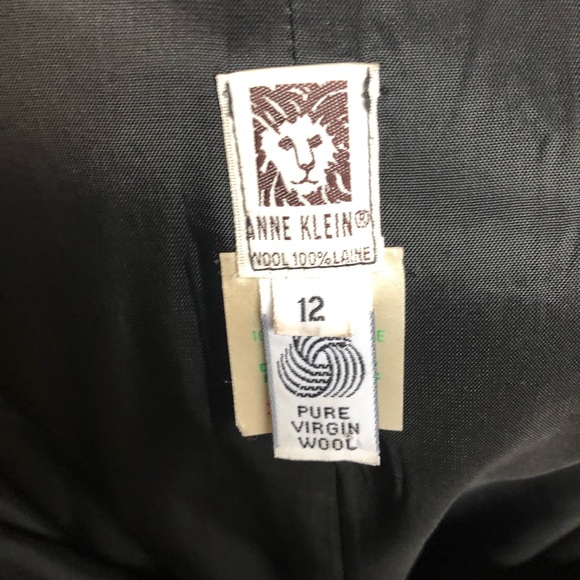 Vintage Anne Klein 100% Wool pencil skirt w/Slit - Picture 6 of 7